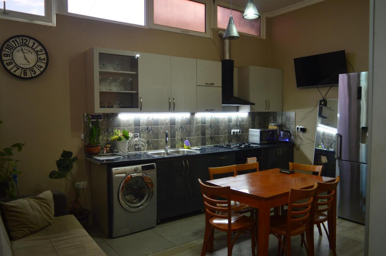 Terrace Mtatsminda Apartment Tbilisi Bagian luar foto