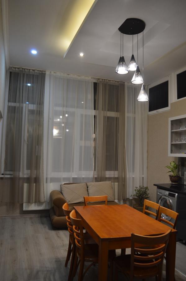 Terrace Mtatsminda Apartment Tbilisi Bagian luar foto